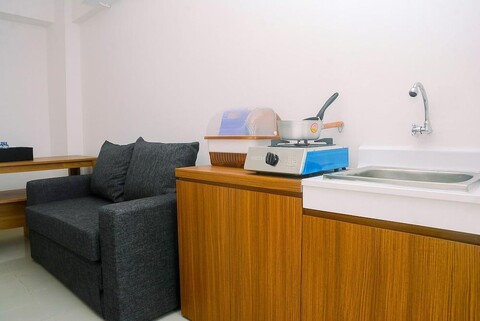 2Br Fully Furnished Minimalist Bassura City Apartment