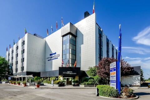 호텔 볼로냐 에어포트