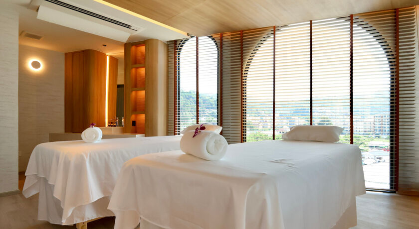 마카 스파 푸켓 아치스 파통 Makkha Spa Phuket Arches Patong