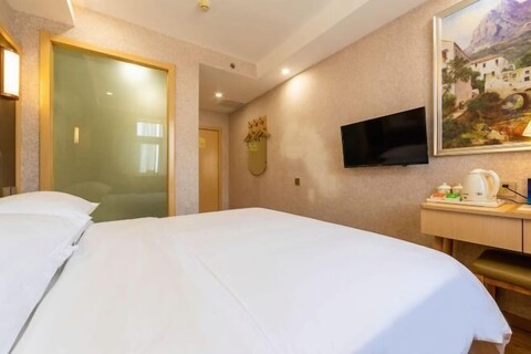 Vienna Hotel (Beijing Wukesong Dacheng Road)