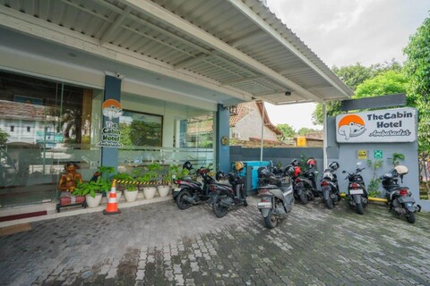 The Cabin Hotel Ambasador