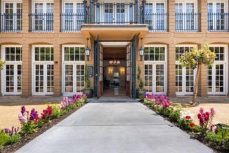 Sonoma Stonehouse Hotel