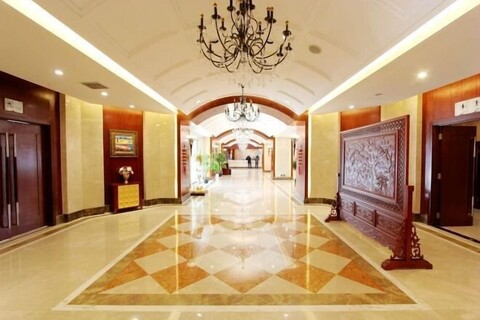 Meiguo Hotel (Chengyang District Government Zhengyang Middle Road Subway Station Branch)