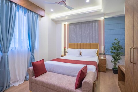 RCC Hotels Biz Stays Begumpet