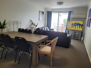 Twin or double room in a 2 bedroom apartment
