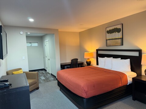 The Atlas Inn & Suites LAX