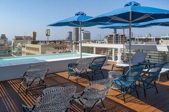 Ink Hotel Tel Aviv with a bunker shelter room