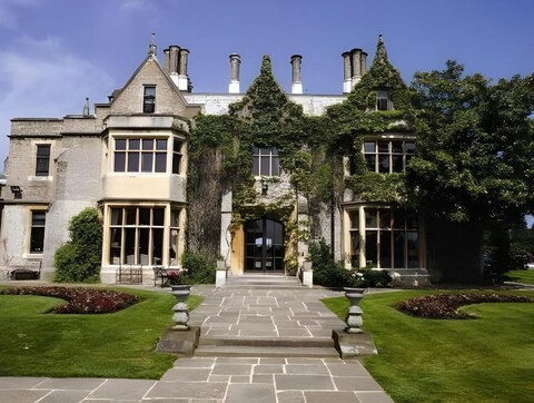 Foxhills Club & Resort