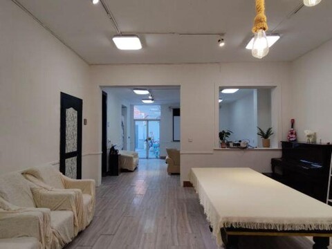 Six small light luxury B&B (Laoshan Scenic Area Store)