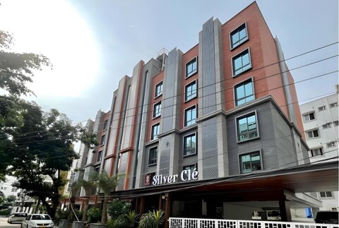 Hotel Silver Cle Hitech City