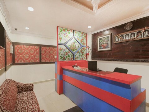Hotel O Vasundhara Guest House Near Tankbund