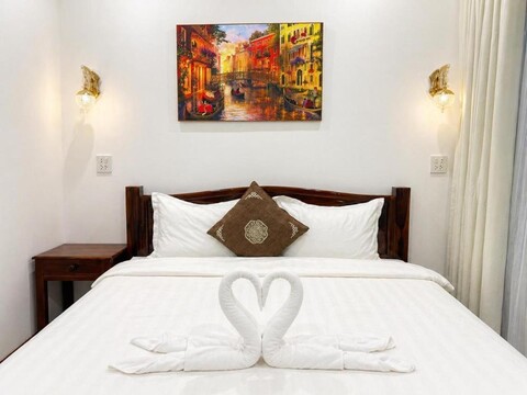 Phousi Aphay Hotel