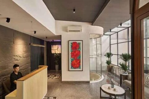 Venus Secret Hotel Aeon Bình Tân