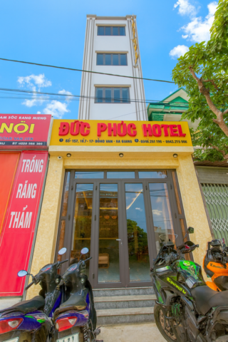 Khách sạn Đức Phúc (Đức Phúc Hotel)
