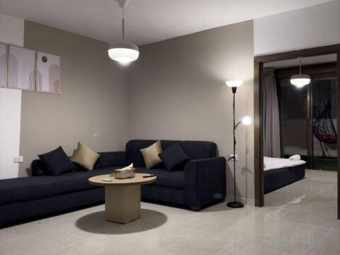 Stylish Luxe Apartment