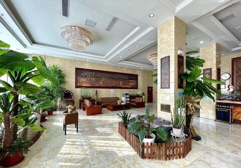 Jinda Business Hotel