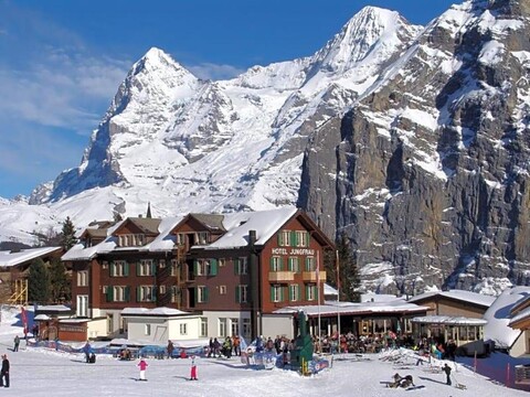 Jungfrau & Lodge
