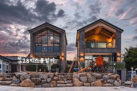 경주 청운28 키즈 풀빌라