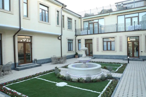 Grand Mubina Hotel
