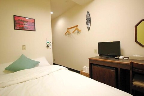 Okubo Hotel Hawaii