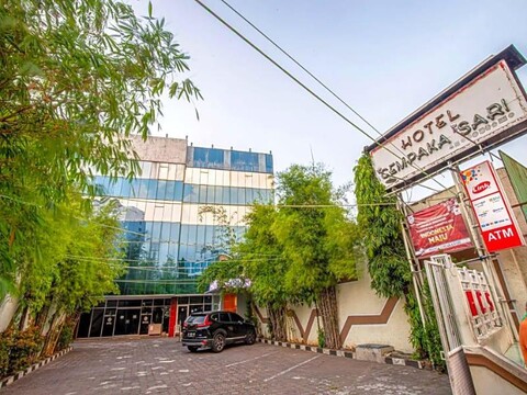 Hotel Cempaka Sari