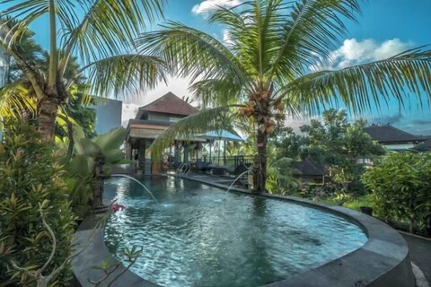 Adi Bisma Inn by Mahaputra
