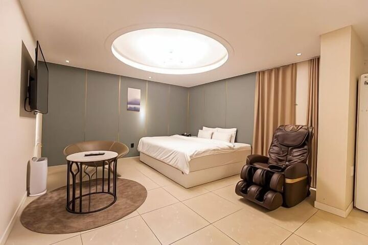 KnoxHotel