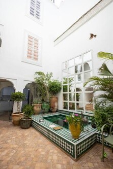 Riad Acote