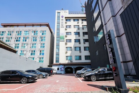 뉴베라 호텔
