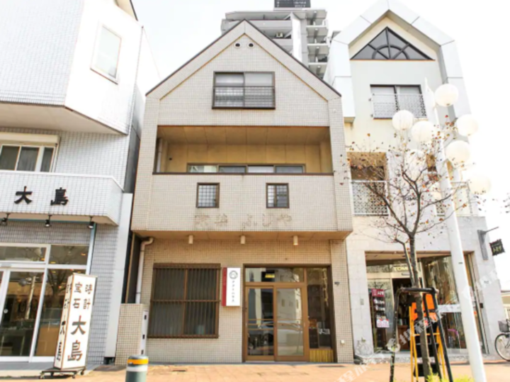 Act House 대표 이미지
