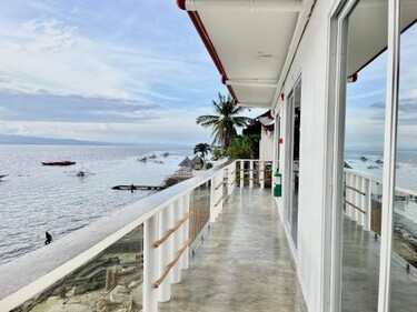 Antuwanga reef resort