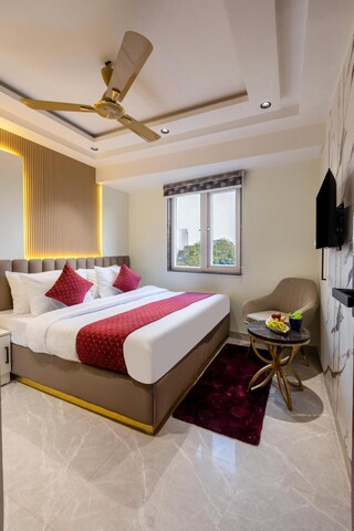 Hotel Sukoon - 2 Mins Connaught Place & Train/Rail Stn