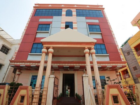 Goroomgo Sambit International Puri