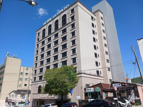 카스텔로리젠시호텔