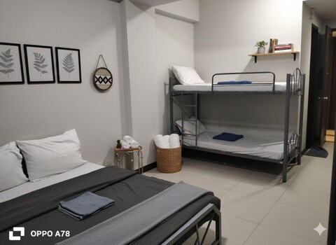 Ortigas Apartment Suites Kapitolyo  / Capitol