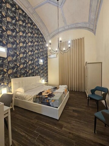 Napoli the Charme