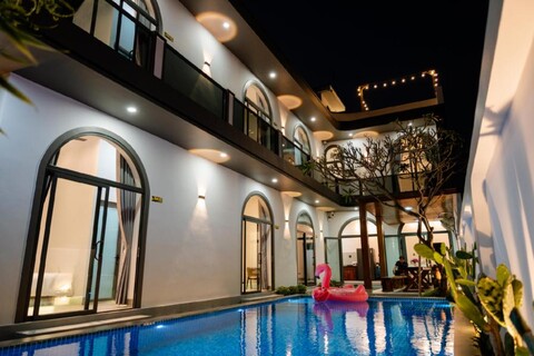 Sóng Biển Beach Villa Homestay
