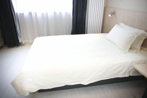 Zhixing (Beijing Conference Center National Stadium-Bird's Nest)