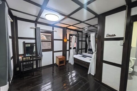 Manotemple Guesthouse