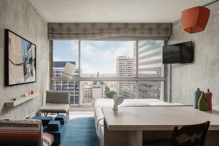 room detail thumbnail 0