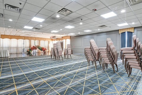 홀리데이 인 피스카타웨이 서머셋 바이 IHG