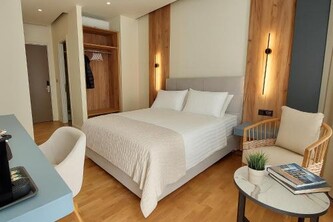 Elite Patras Suites