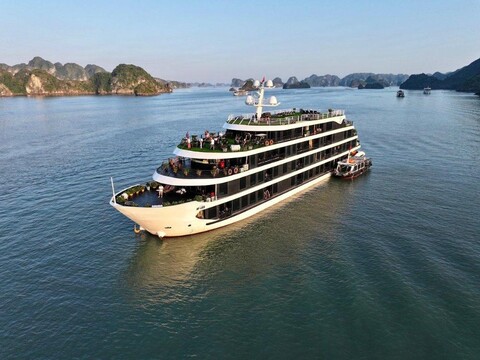 Venus Cruises Halong Bay by Venus Group