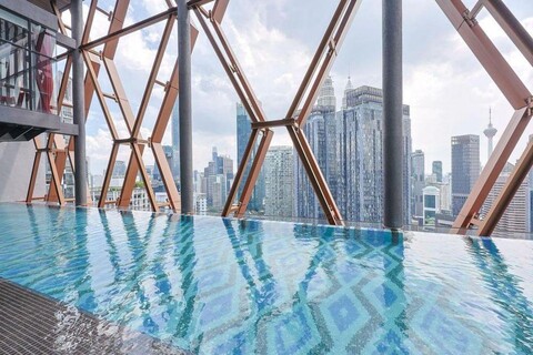 Scarletz KLCC @ Apartments By Edwin 【Located KLCC + 6mins Kuala Lumpur Tower（KL Tower） 】
