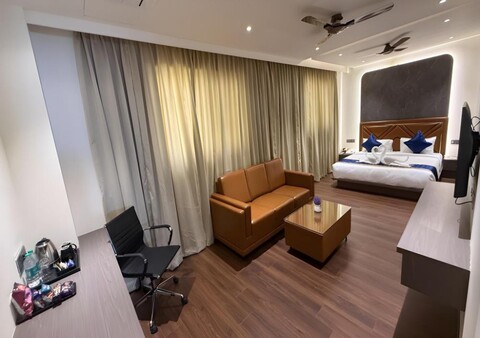 Golden Suites