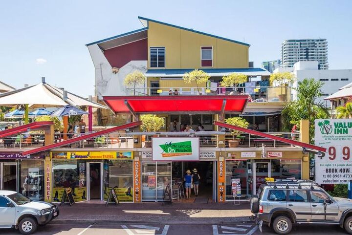 Melaleuca on Mitchell Backpacker Accommodation-i