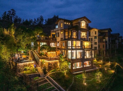 Zhangjiajie Cloudscape Hotel