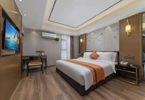 Kignmar Fashion Hotel (Luohu Sungang Subway Station)