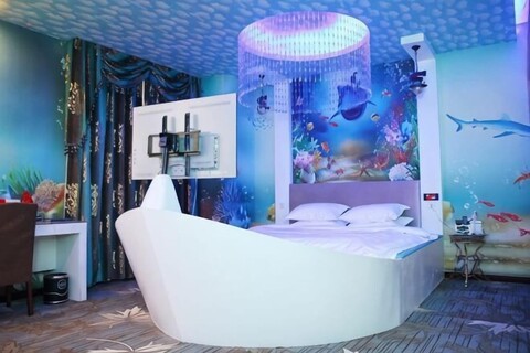 Shanghai Aegean Island Hotel (Songjiang station)