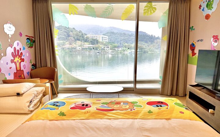room detail thumbnail 1